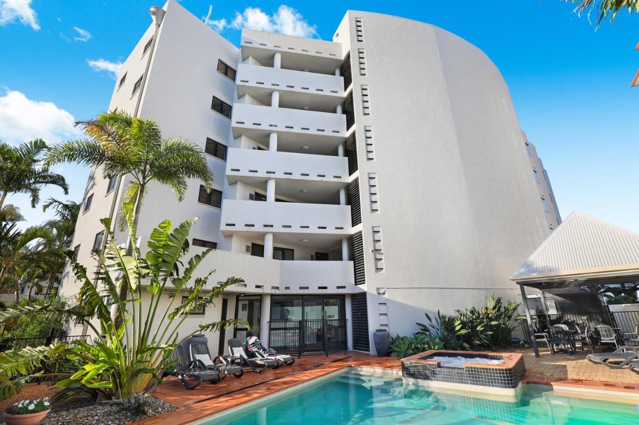 Ocean Boulevard Aparthotel 4*
